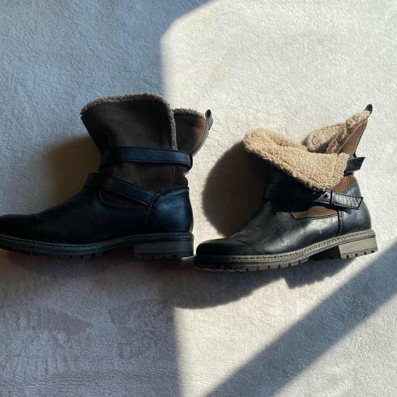 American eagle women’s size 8 black leather sole/ inner fur lining ankle boots. - Picture 2 of 7